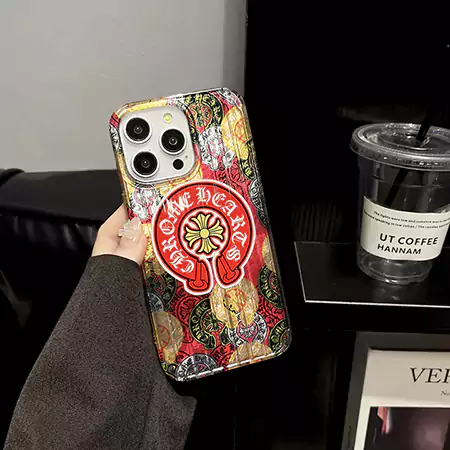 ハイブランド カバー アイフォン15 chrome hearts 